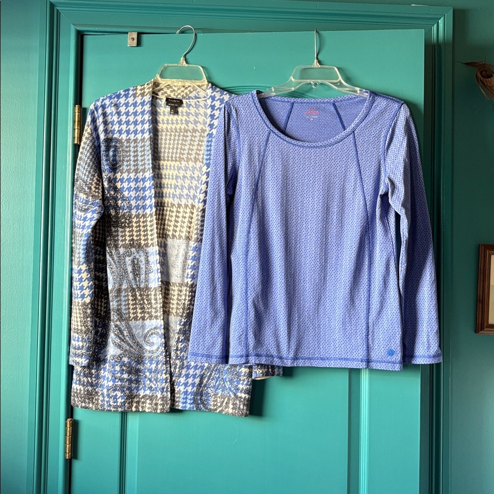 TALBOTS HOUNDSTOOTH & PAISLEY MERINO WOOL CARDIGAN AND TOP SET - Picture 2 of 16